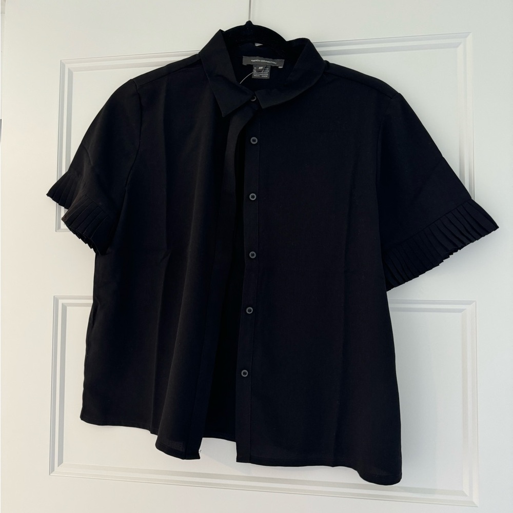 French Connection button down t-shirt blouse. NWT!